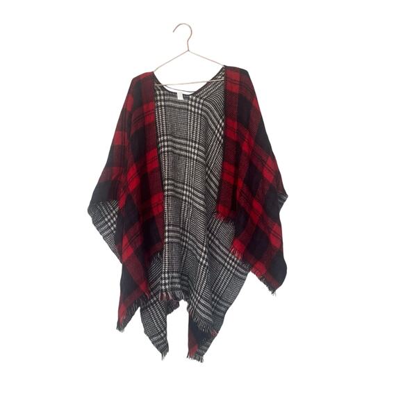 Reversible warm cozy poncho one size - Picture 1 of 5